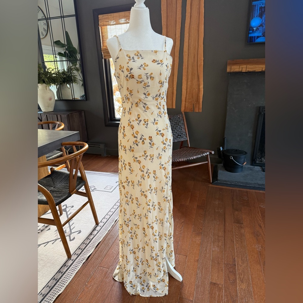 Nasty Gal Collections floral print Maxi Dress. Size 6
